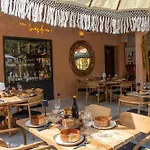 La Peiriere - Evasion En Dome Campsite