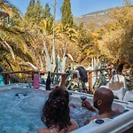 La Peiriere - Evasion En Dome Campsite Tuchan