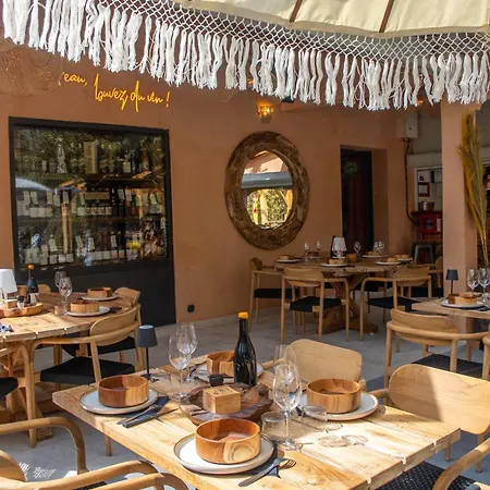 La Peiriere - Evasion En Dome Campingplads